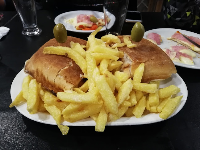 Opinii despre Resto Bar Pinni Fusión în Villa Carlos Paz - Gastronomía y hostelería