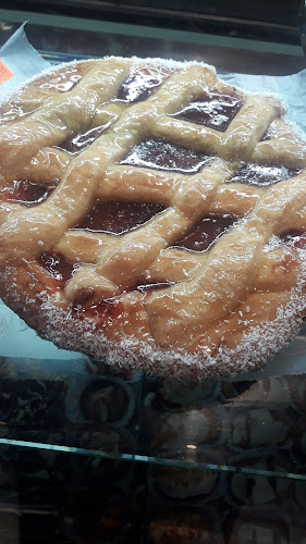 Panaderia - Confiteria la Tropilla Comidas Para Llevar - La Plata
