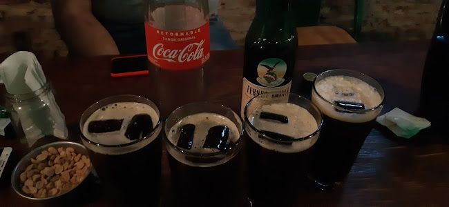 Comentarii opinii despre 𝒱𝒾𝒹𝑜́𝓃 – ʙᴀʀ [Cerro de las Rosas]