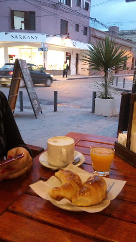 Belgranos Café Resto - Gastronomía y hostelería