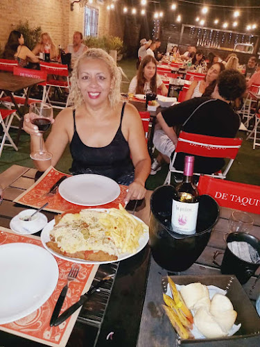De Taquito - Resto Bar y Parrilla - Gastronomía y hostelería