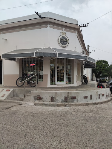 Panaderia y Confiteria la Reina Fabrica de Alfajores - Gualeguaychú