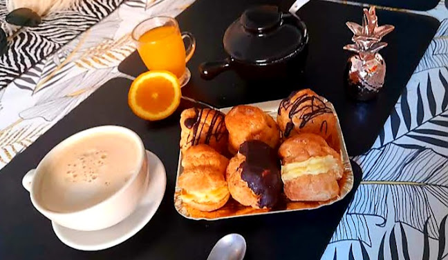 Panadería y Confitería "Las Delicias"