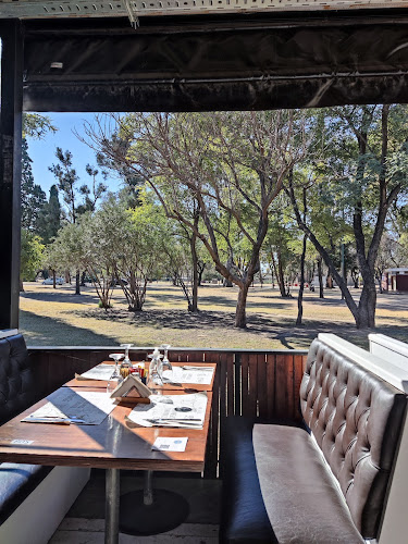 Pizza Zeta Parque Sarmiento Restaurante - Gastronomía y hostelería