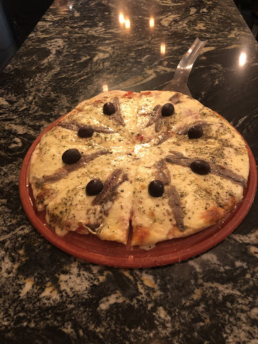 Opinii despre Roque House în Sáenz Peña - Gastronomía y hostelería