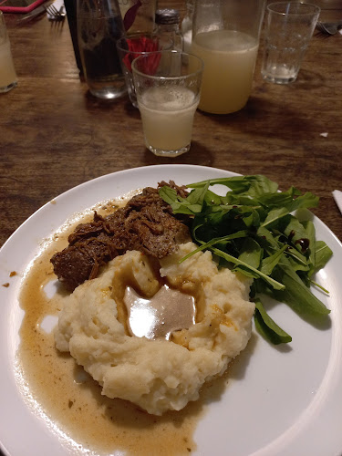 Opinii despre Almacén de Tigre în Tigre - Gastronomía y hostelería