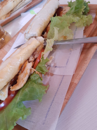 Opinii despre Dávida Café în Florencio Varela - Gastronomía y hostelería