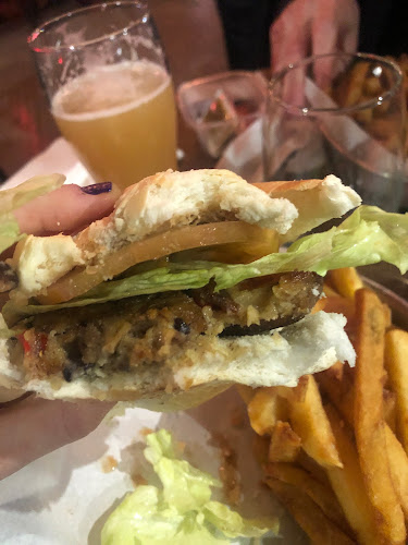 Pola - Baxar Mercado - Gastronomía y hostelería