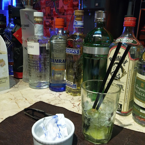 Unattimo Café Bar - Gastronomía y hostelería