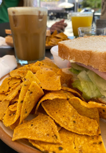 Cardamomo Panaderia y Cafe - Córdoba