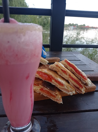 Av. Morrogh Bernard y Gervasio Mendéz, Costanera, E2820 Gualeguaychú, Entre Ríos