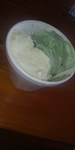 Opinii despre Yumy Helados în Olavarría - Gastronomía y hostelería