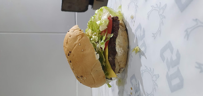Cazadora - Hamburgueseria - Gastronomía y hostelería