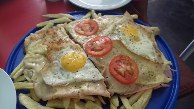 La Colonial Café-Bar