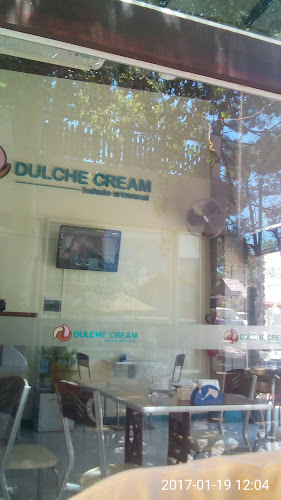 Comentarii opinii despre Dulche Cream Mar Azul Helados Y Cafe