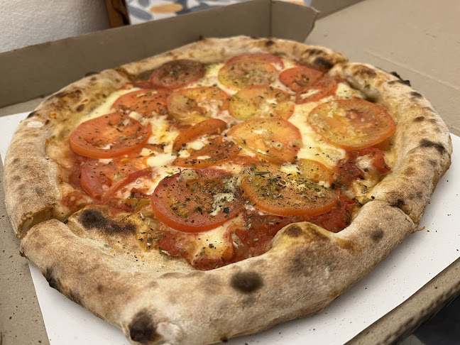 Tomago Pizzeria - Gastronomía y hostelería