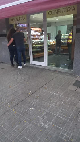 Crocante's Panadería y Confitería - Gastronomía y hostelería