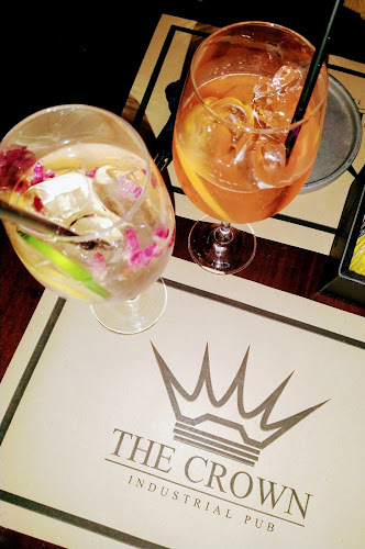 The Crown - Gastronomía y hostelería