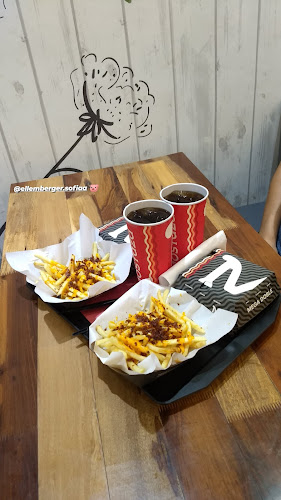 25 de Mayo 100, E3100 Paraná, Entre Ríos