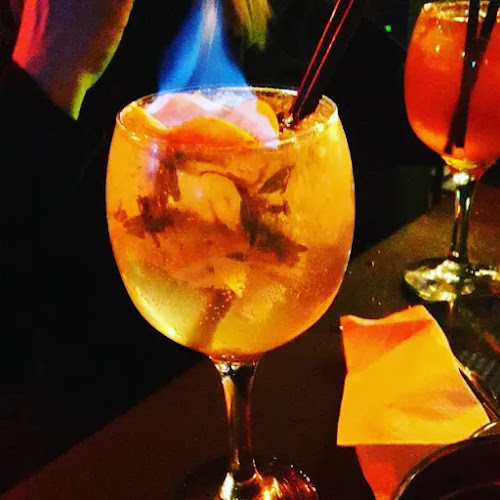 Opinii despre Cuero Santo în San Juan - Gastronomía y hostelería