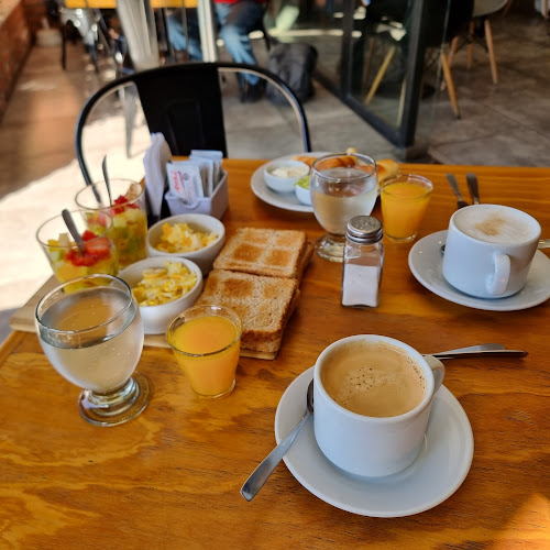 Bartolomeo-Coffee Resto Bar - Gastronomía y hostelería