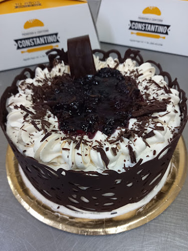 Opinii despre Panadería Constantino în Puerto Madryn - Gastronomía y hostelería