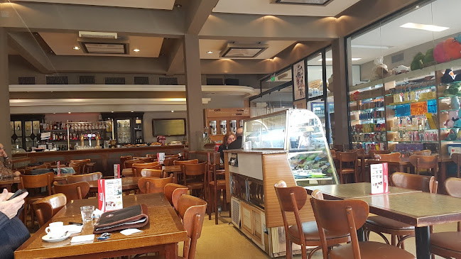 Av. Corrientes 1593, C1042 AAB, Cdad. Autónoma de Buenos Aires