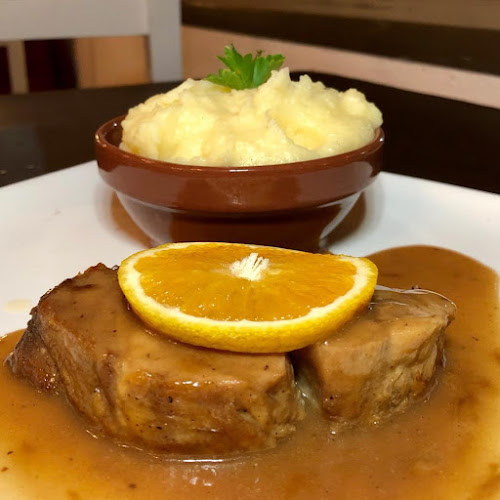 Av. Santiago Dasso 2191, B8000 Bahía Blanca, Provincia de Buenos Aires