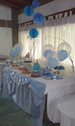 Comentarii opinii despre Dulzuras Frutisan. Pasteleria y Confiteria