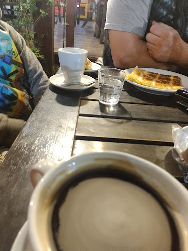 Los Pinos Café Bar - Necochea