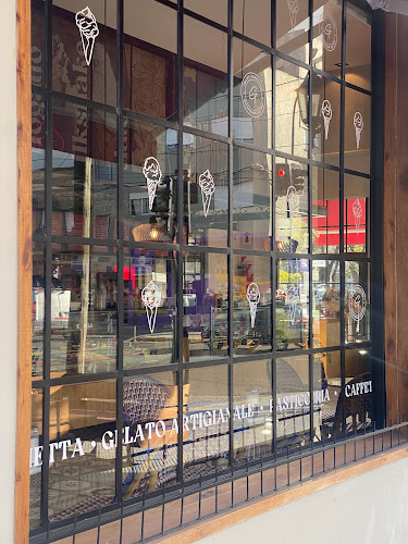 Comentarii opinii despre Panaderia El Volcan