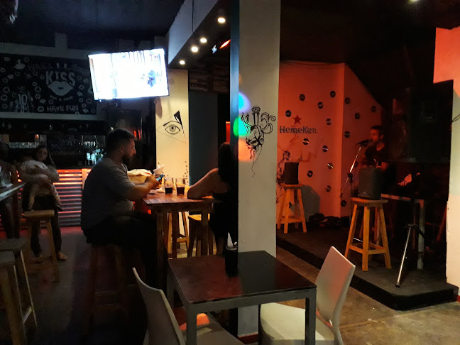 Opinii despre KISS în Bahía Blanca - Gastronomía y hostelería