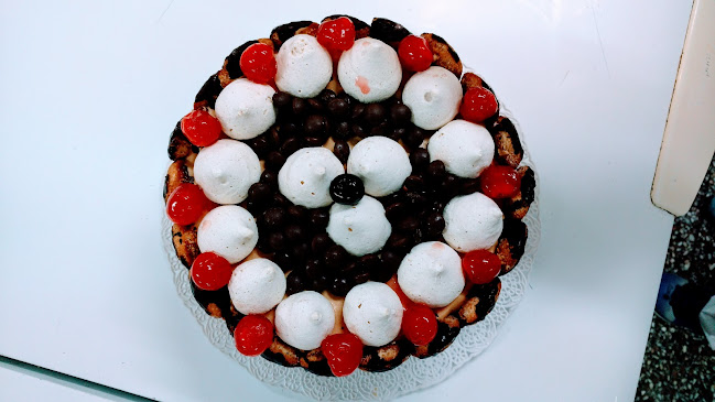 Av. Hipólito Yrigoyen 195 4400, A4400 Salta