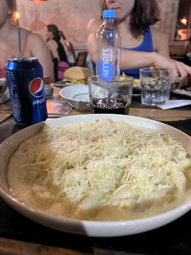 Opinii despre Almacén Bar Laurino în Mercedes - Gastronomía y hostelería