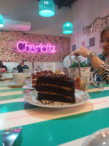 Av. Eva Perón 7924, S2000 Rosario, Santa Fe