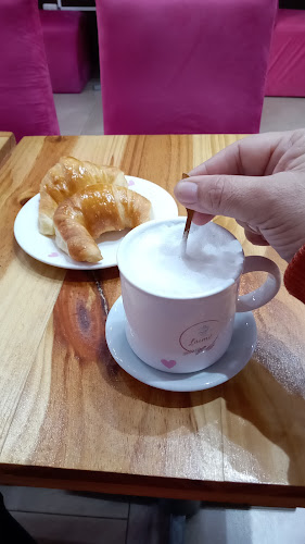Laimé Pastelería y Cafetería - Sáenz Peña