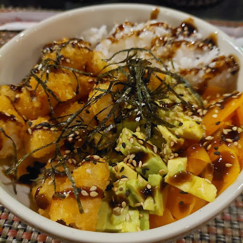 Nómades Sushi Bar & Restaurante Gourmet