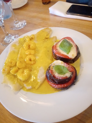 Casa Elena Restaurante - Pilar