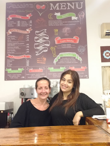 Opinii despre Passion Cafetería y Heladería Gourmet Lavazza&Martinez în EYJ - Gastronomía y hostelería