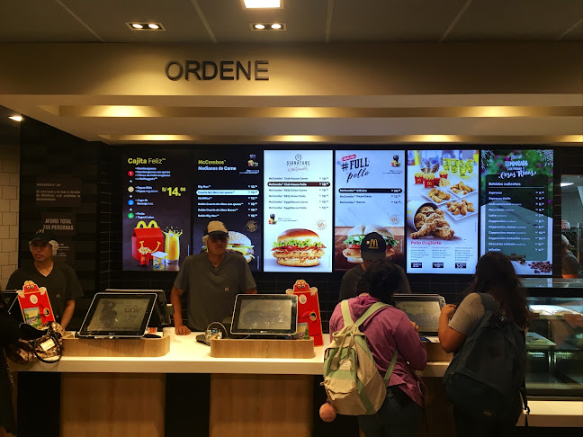 McDonald's - Parque Kennedy - miraflores