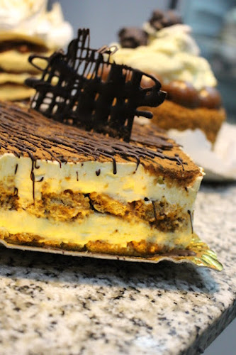 Dulce Renata Pastelería - Gastronomía y hostelería