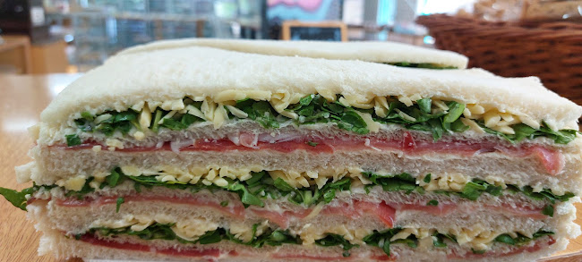 Comentarii opinii despre Panadería San Francisco las 24 Horas