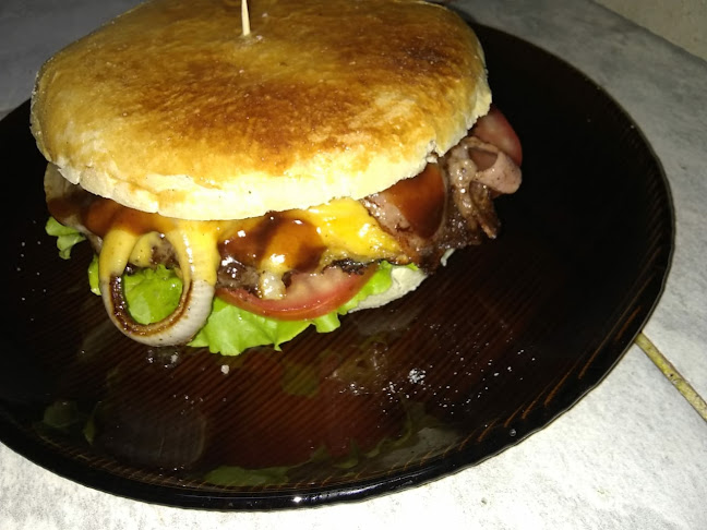 Opinii despre Tataburguer în Corrientes - Gastronomía y hostelería