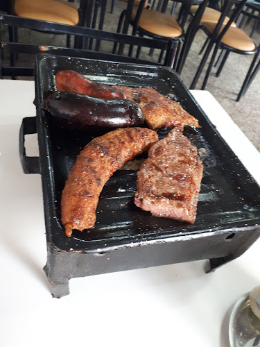 Av. Pellegrini 4092, S2000 Rosario, Santa Fe