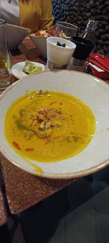 Comentarii opinii despre Intro Café Bar