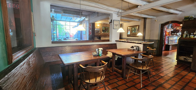 Seven Eleven - Gastronomía y hostelería