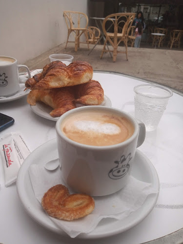 Rioja 1560, S2000AYX Rosario, Santa Fe