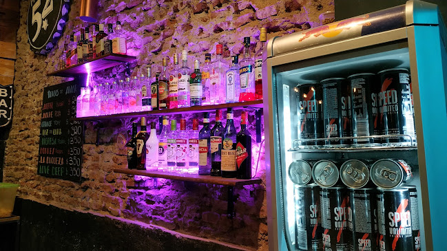 Hangar 52 Neuquén - Galpon Cervecero - Gastronomía y hostelería