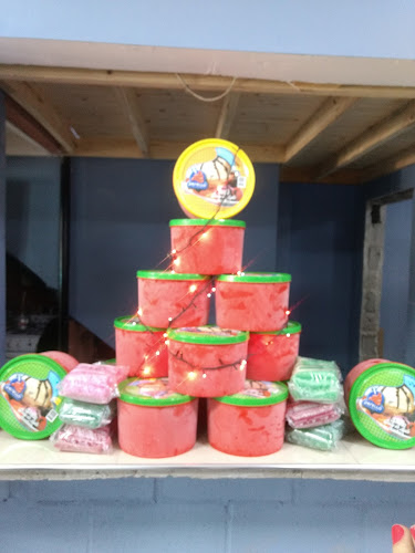 Opinii despre Distribuidora Barbeito Hnos - Heladeria y fiambrería în Gran Buenos Aires - Gastronomía y hostelería