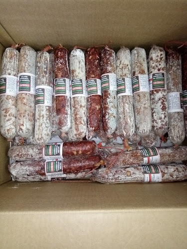 Comentarii opinii despre San Andrés Chacinados Fueguinos... (Salames de Cordero).